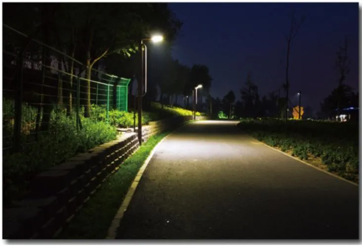 100 Watt LED Street Lights Parking Lot Lights - 13, 000 Lumen - 5000K Streetlights