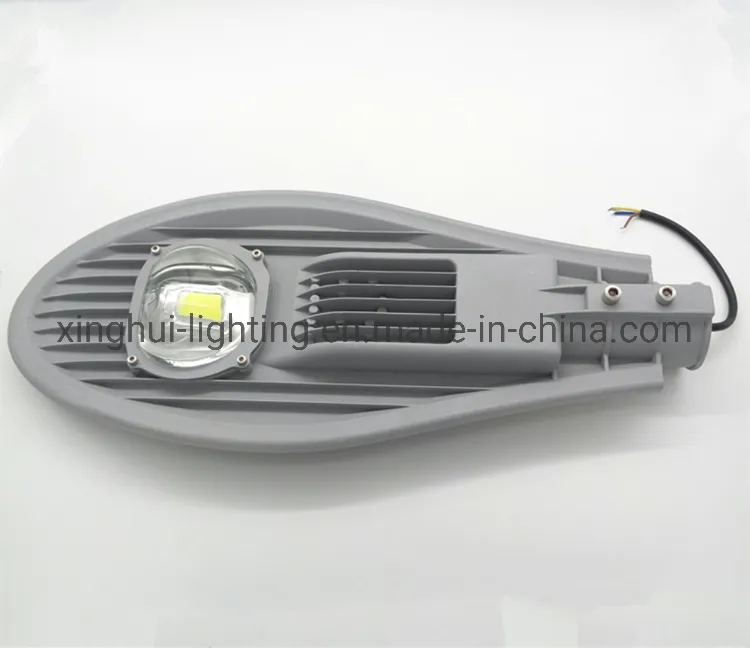 150W Cobra Head LED Street Light Fixtures 15000lm Outdoor Roadway Light