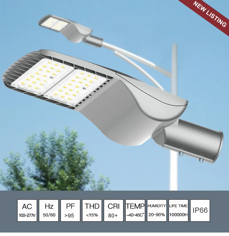 6500K Outdoor 100W LED Street Lamp IP66 Waterproof for Roadway Lighting