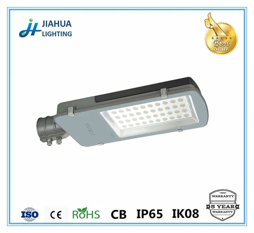 Black Housing 20W Integrated Solar LED Street Light All in One
