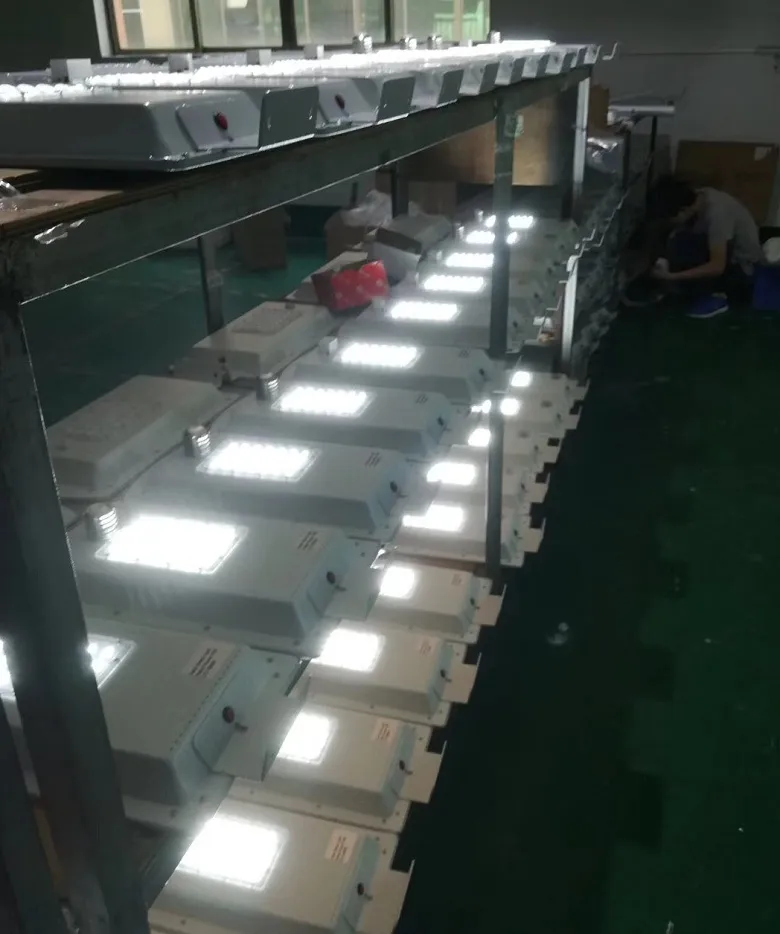 High Quality Classic Outdoor LED Street Light 150W