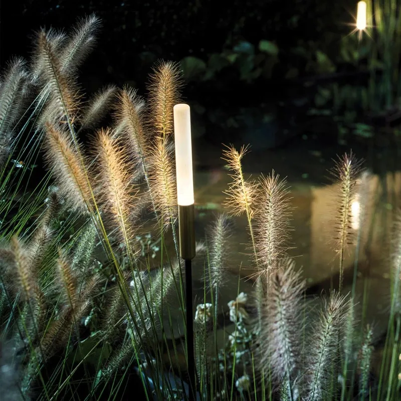 Outdoor IP68 Waterproof LED Bulrush Garden Decoration Landscape Designer Floor Reed Lights